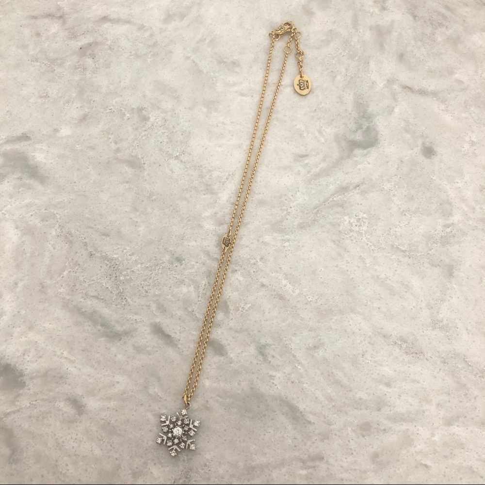 Juicy Couture Winter Snowflake Necklace